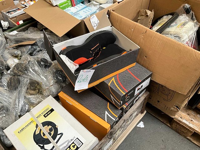 Schoenen (5x) - afbeelding 1 van  4