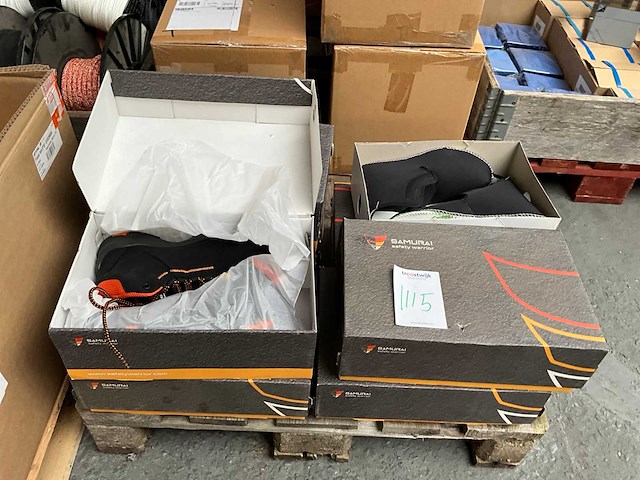 Schoenen (8x) - afbeelding 2 van  7