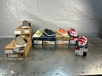 Schoenen (8x) - afbeelding 1 van  4