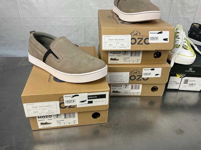 Schoenen (8x) - afbeelding 2 van  4