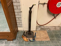 Schoenmakersleest met verwisselbare opzetstukken - afbeelding 1 van  4