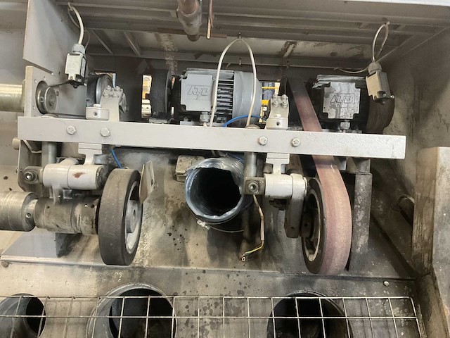 Schoenmakersmachine - afbeelding 3 van  6