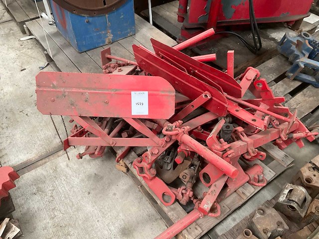 Schoffel machine voor tractor - afbeelding 2 van  3