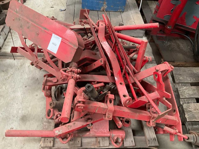 Schoffel machine voor tractor - afbeelding 3 van  3