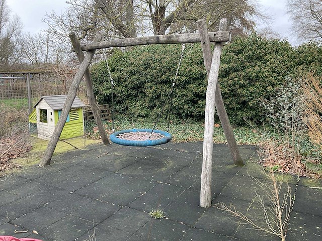 Schommel - afbeelding 4 van  4