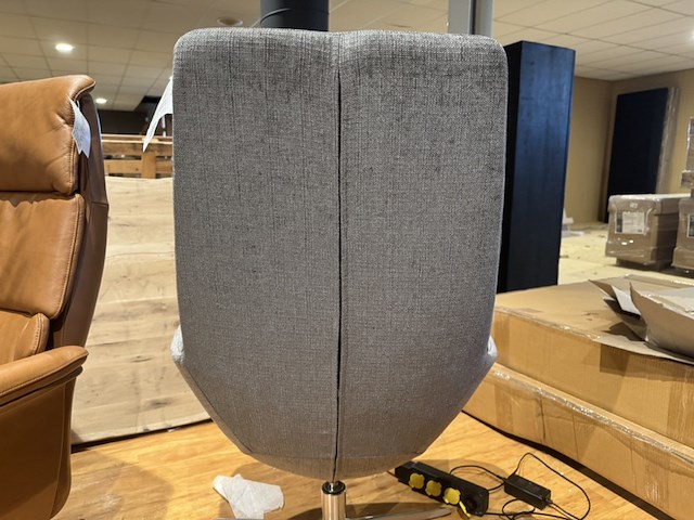 Schommelfauteuil, grijs stof, manueel verstelbaar, chromen poot - afbeelding 3 van  4