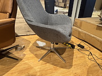 Schommelfauteuil, grijs stof, manueel verstelbaar, chromen poot - afbeelding 4 van  4