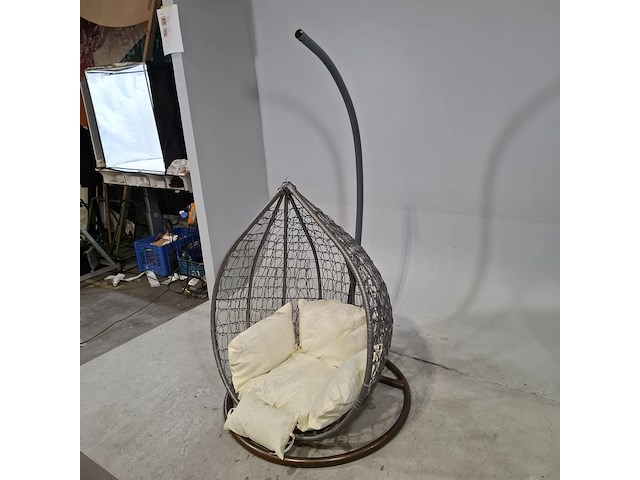 Schommelstoel met voet - afbeelding 3 van  9