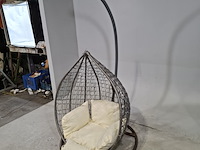 Schommelstoel met voet - afbeelding 3 van  9