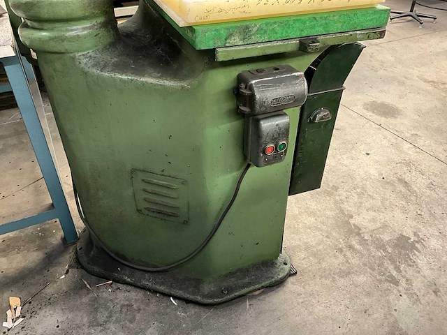 Schön stansmachine - afbeelding 4 van  5