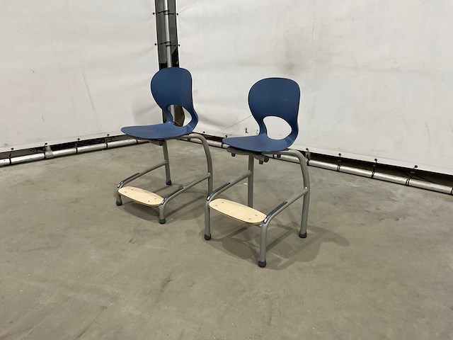 Schoolstoelen (74x) - afbeelding 1 van  10