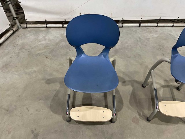 Schoolstoelen (74x) - afbeelding 5 van  10
