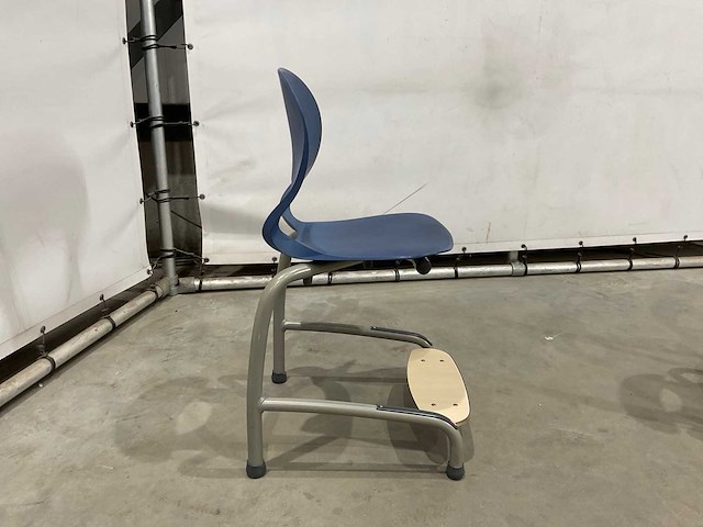 Schoolstoelen (74x) - afbeelding 10 van  10