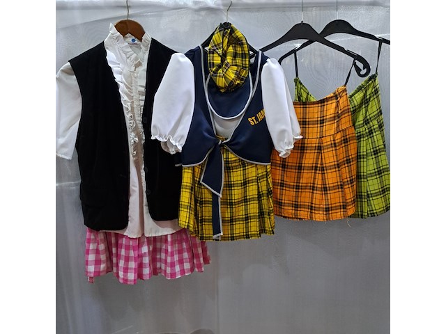 Schooluniformen - afbeelding 4 van  5