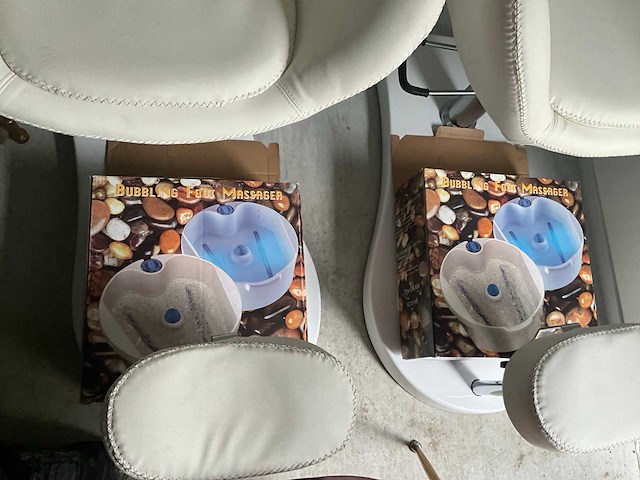 Schoonheidssalon stoel (2x) - afbeelding 8 van  9