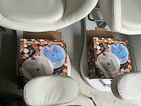 Schoonheidssalon stoel (2x) - afbeelding 8 van  9