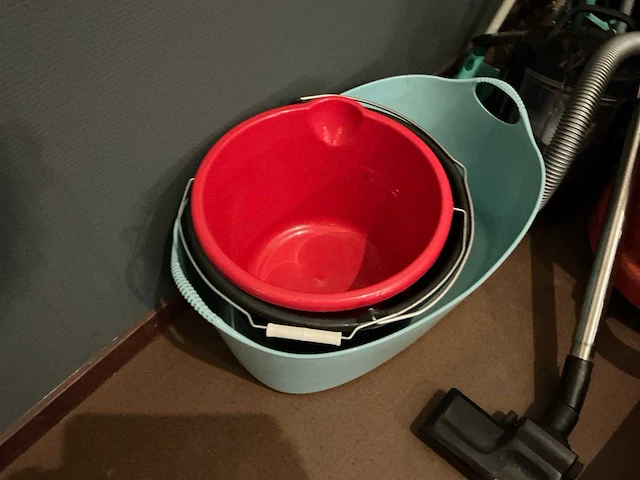 Schoonmaakapparatuur - afbeelding 7 van  8
