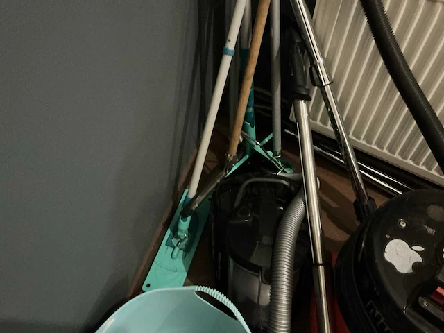 Schoonmaakapparatuur - afbeelding 8 van  8