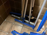 Schoonmaakartikelen (11x) - afbeelding 3 van  7