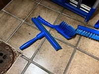 Schoonmaakartikelen (11x) - afbeelding 5 van  7