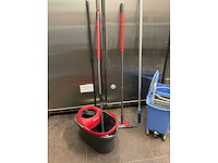 Schoonmaakartikelen - afbeelding 2 van  4