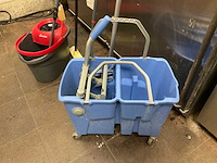 Schoonmaakartikelen - afbeelding 3 van  4