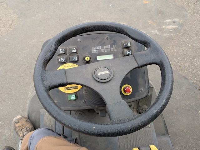 Schoonmaakmachine karcher, km 120 / 150 rbp, bouwjaar 2008 - afbeelding 2 van  20