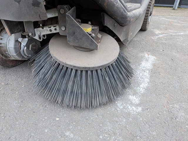 Schoonmaakmachine karcher, km 120 / 150 rbp, bouwjaar 2008 - afbeelding 10 van  20