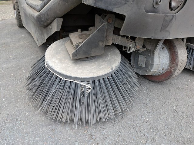 Schoonmaakmachine karcher, km 120 / 150 rbp, bouwjaar 2008 - afbeelding 13 van  20