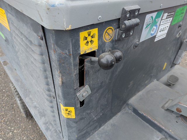 Schoonmaakmachine mefra, 950vet, bouwjaar 2016 - afbeelding 7 van  17