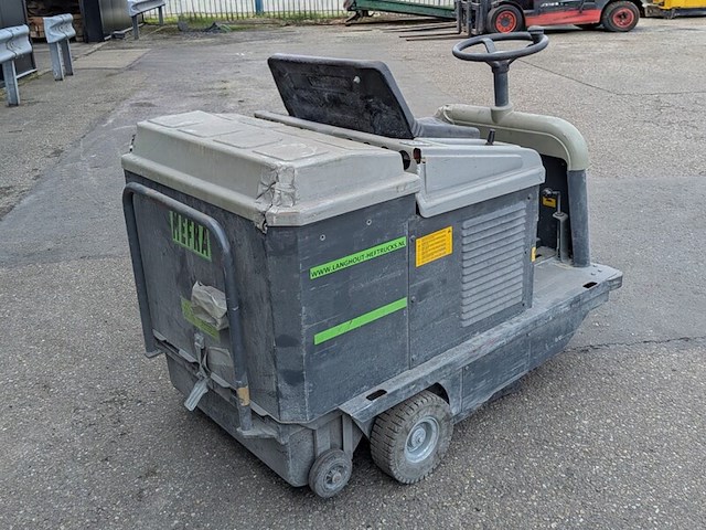Schoonmaakmachine mefra, 950vet, bouwjaar 2016 - afbeelding 11 van  17