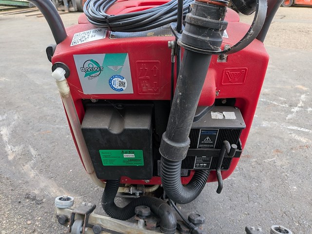 Schoonmaakmachine rcm, byte 461, bouwjaar 2011 - afbeelding 3 van  13