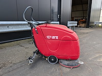 Schoonmaakmachine rcm, byte 461, bouwjaar 2011 - afbeelding 6 van  13