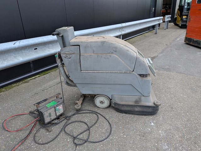 Schoonmaakmachine, tennant, speed scrub, 2002 - afbeelding 3 van  10