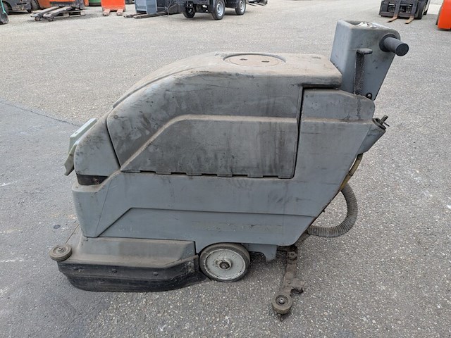 Schoonmaakmachine, tennant, speed scrub, 2002 - afbeelding 6 van  10