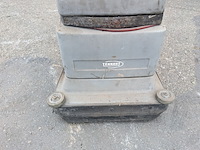 Schoonmaakmachine, tennant, speed scrub, 2002 - afbeelding 9 van  10