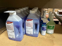 Schoonmaakmiddel (16x) - afbeelding 1 van  7