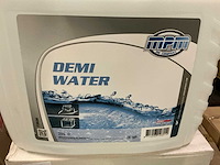 Schoonmaakmiddel en gedestilleerd water (14x) - afbeelding 5 van  8