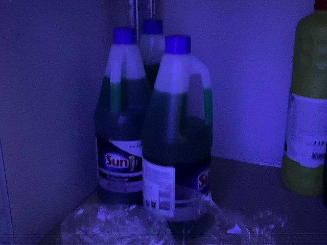 Schoonmaakmiddelen - afbeelding 6 van  9