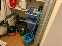 Schoonmaakwagen en -gerei - afbeelding 5 van  12