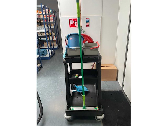 Schoonmaakwagen - afbeelding 2 van  3