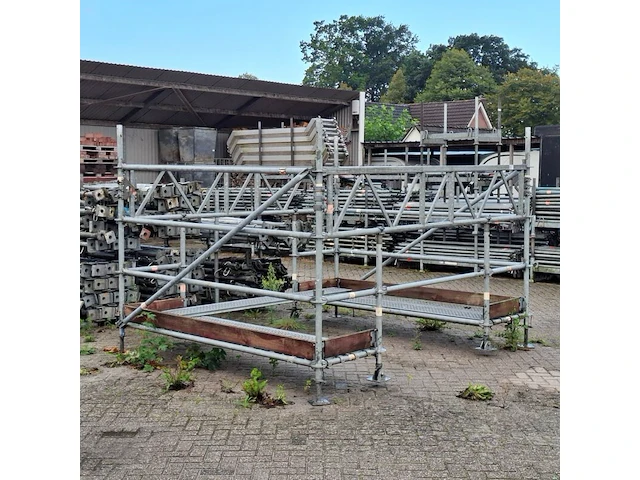 Schoorsteensteiger, layher - afbeelding 1 van  10