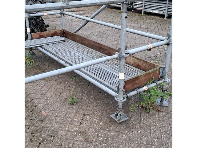 Schoorsteensteiger, layher - afbeelding 8 van  10