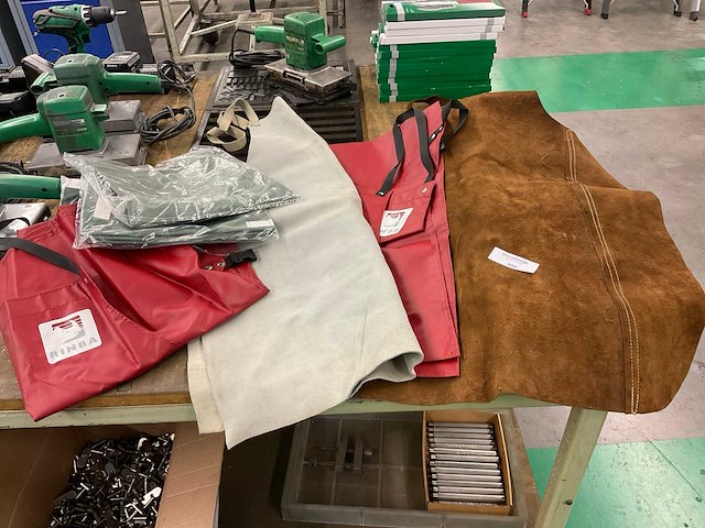 Schorten (8x) - afbeelding 2 van  4