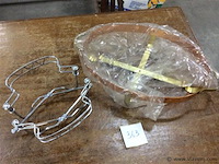 Schotelhouders waarvan 1 tomado - afbeelding 1 van  3