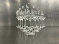 Schott & zwiesel - vina - glazenkorf met 33 wijnglazen (2x) - afbeelding 6 van  14