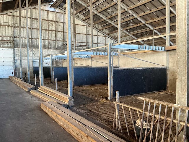 Schotten / poort stalinrichting - afbeelding 7 van  9