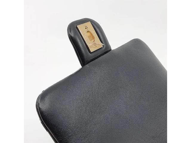 Schoudertas, chanel, zwart - afbeelding 12 van  16