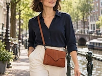 Schoudertas en clutch dr amsterdam, camel - afbeelding 5 van  6