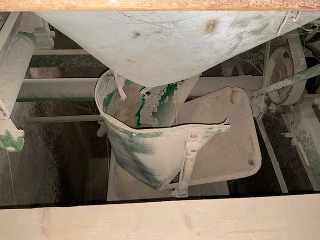 Schouten aardappel sorteerinstallatie - afbeelding 32 van  32